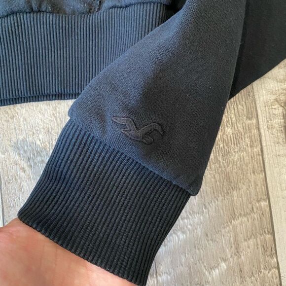 Hollister Black Full Zip Cropped Hoodie - Picture 2 of 4